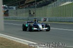 f1-v-453.jpg