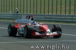 f1-v-465.jpg