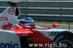 f1-v-466.jpg