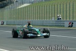 f1-v-490.jpg