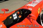 f1-v-564.jpg
