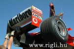f1-v-571.jpg
