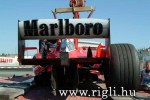f1-v-585.jpg