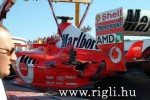 f1-v-587.jpg