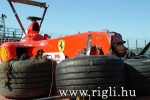 f1-v-600.jpg