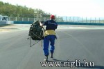 f1-v-638.jpg
