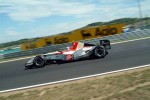 f1_039_2.jpg