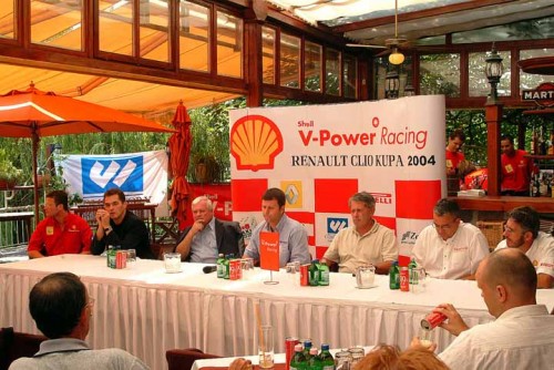 f1_008.jpg