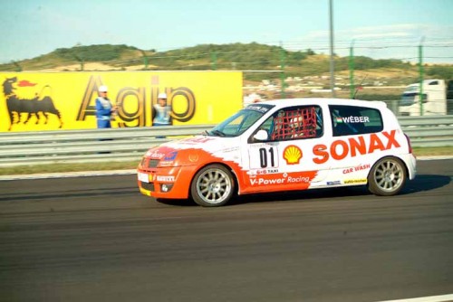 f1_070.jpg