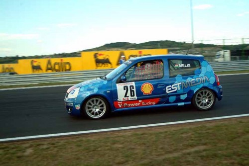f1_124.jpg