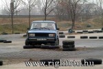 r-464.jpg