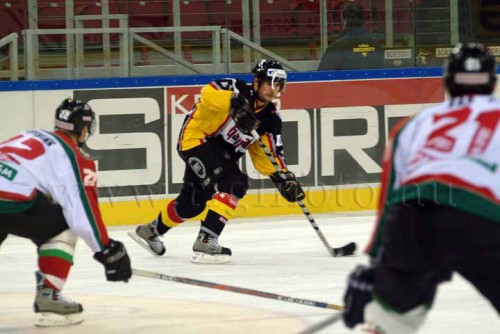 hoki03_1-254.jpg