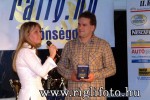 060.jpg